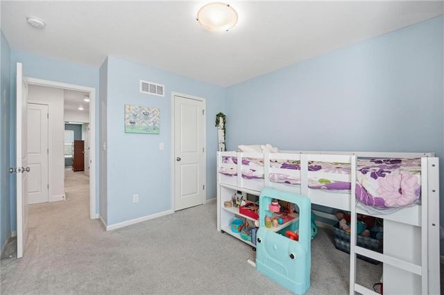 12104 E 68th Terrace, Kansas City, MO 64133