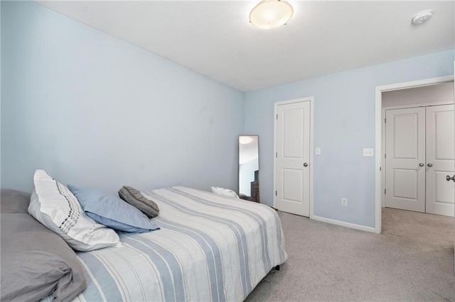 12104 E 68th Terrace, Kansas City, MO 64133