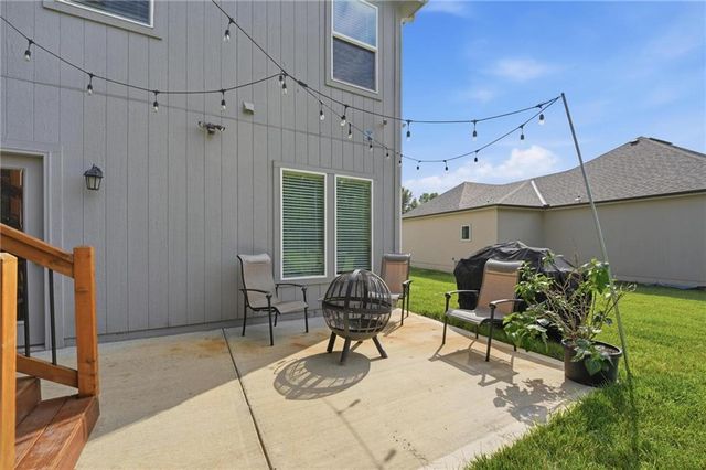 12104 E 68th Terrace, Kansas City, MO 64133