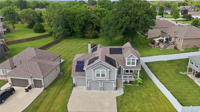 12104 E 68th Terrace, Kansas City, MO 64133
