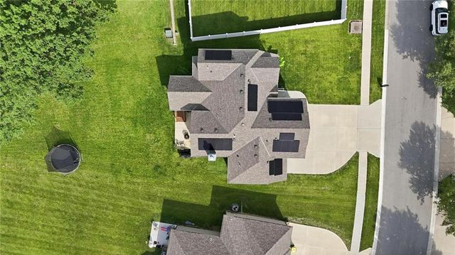 12104 E 68th Terrace, Kansas City, MO 64133