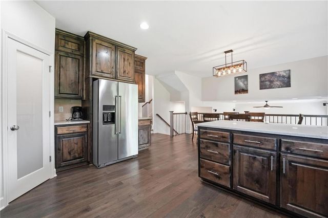 12104 E 68th Terrace, Kansas City, MO 64133