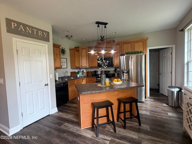 204 COMER Road, Palatka, FL 32177