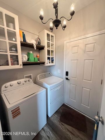 204 COMER Road, Palatka, FL 32177