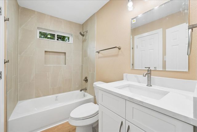 116 Opal Street, Waxahachie, TX 75165