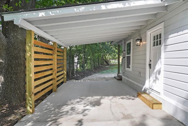 116 Opal Street, Waxahachie, TX 75165