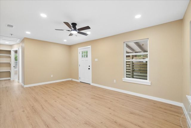116 Opal Street, Waxahachie, TX 75165