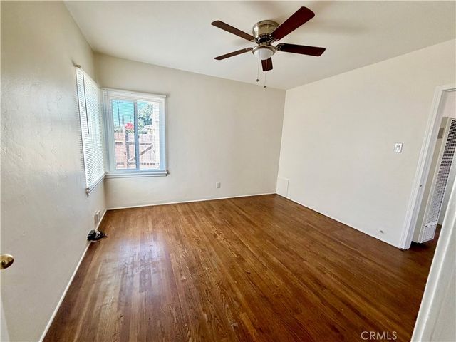 3011 Delta, Long Beach, CA 90810