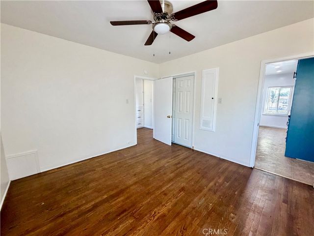 3011 Delta, Long Beach, CA 90810