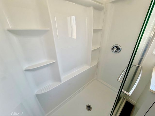 3011 Delta, Long Beach, CA 90810
