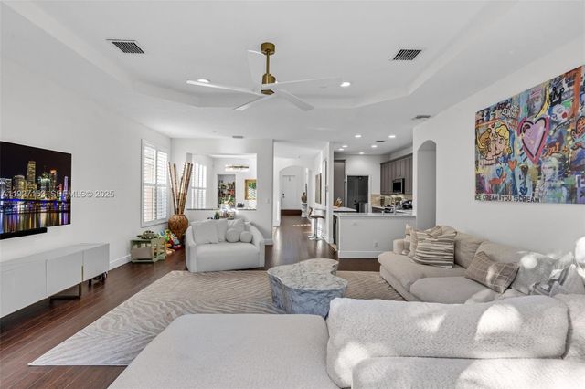 4272 N Magnolia Cir, Delray Beach, FL 33445