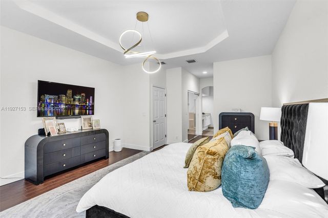 4272 N Magnolia Cir, Delray Beach, FL 33445