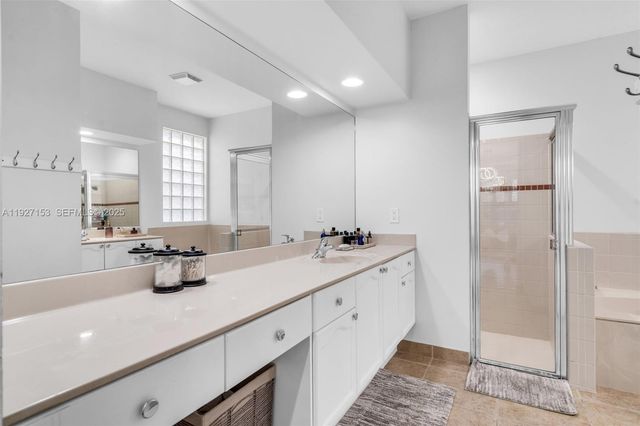 4272 N Magnolia Cir, Delray Beach, FL 33445