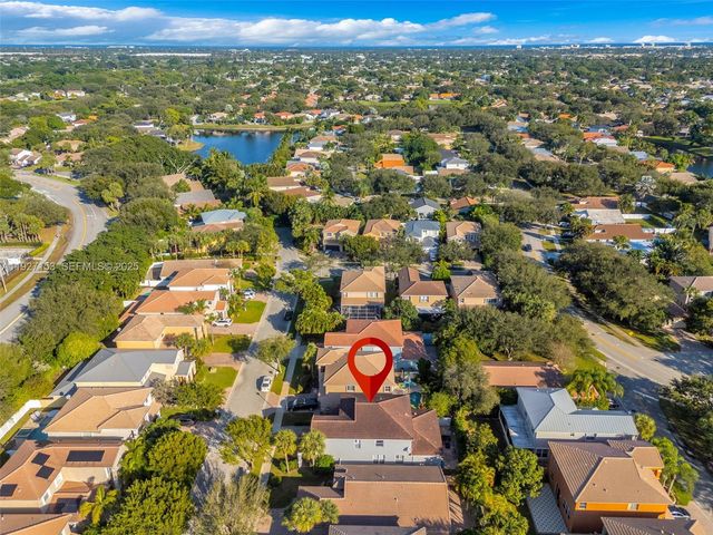 4272 N Magnolia Cir, Delray Beach, FL 33445