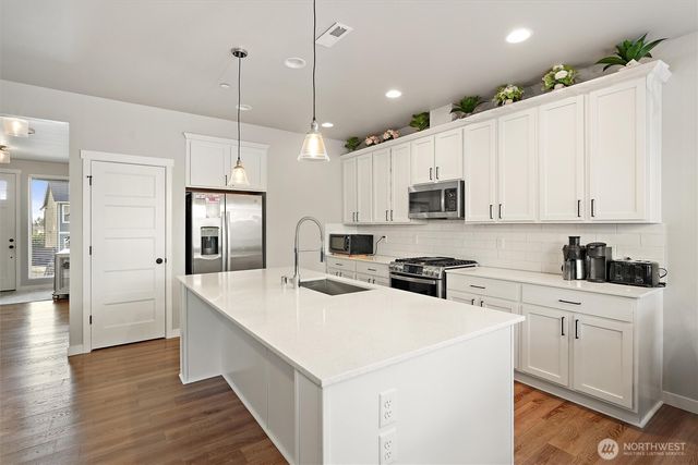 7713 92nd Place NE, Marysville, WA 98270