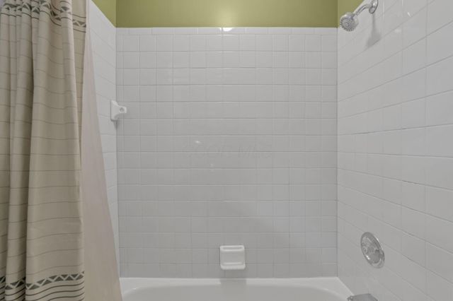 3548 Raflin Drive, Columbus, OH 43231