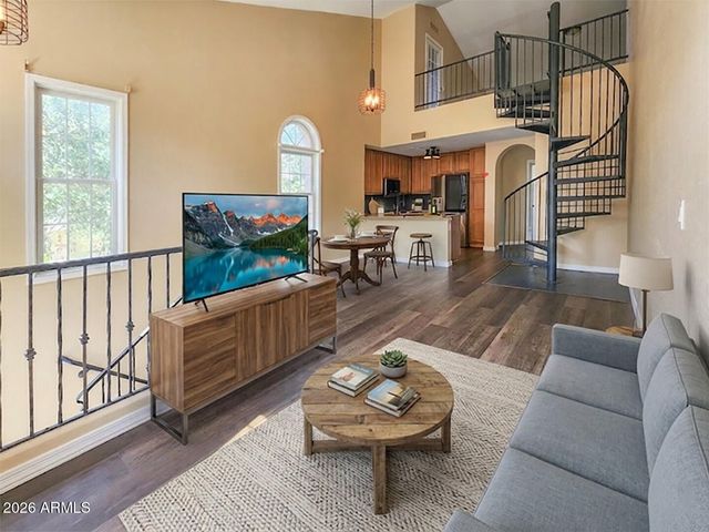 2774 S BALSAM Drive, Gilbert, AZ 85295