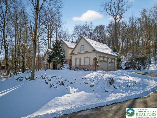 2588 Kings Mill Road, Hellertown Boro, PA 18055