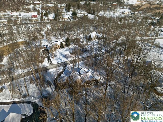 2588 Kings Mill Road, Hellertown Boro, PA 18055