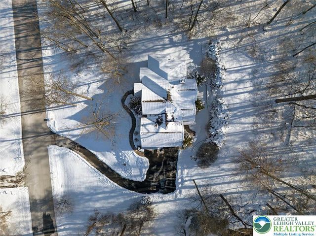 2588 Kings Mill Road, Hellertown Boro, PA 18055