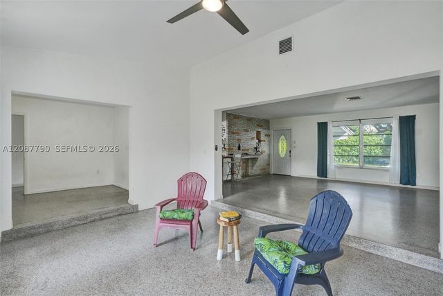 18500 NE 23rd Ct, Miami, FL 33180