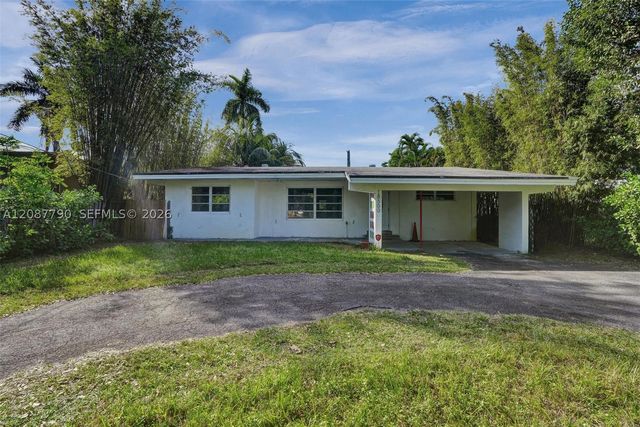 18500 NE 23rd Ct, Miami, FL 33180