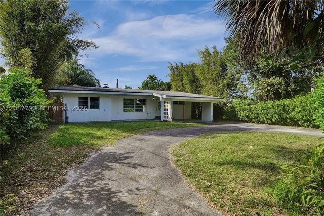 18500 NE 23rd Ct, Miami, FL 33180