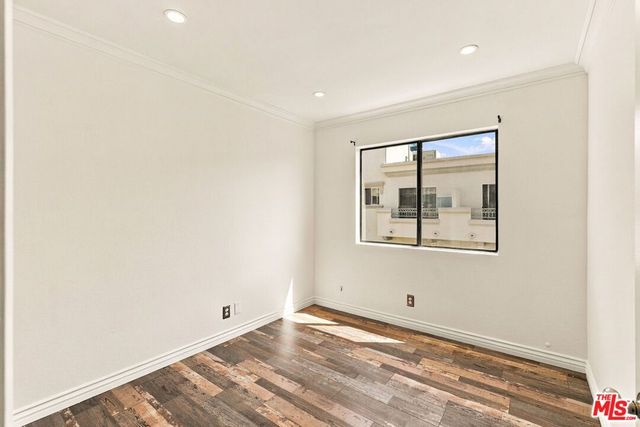 13632 Valerio Street 4, Los Angeles, CA 91405