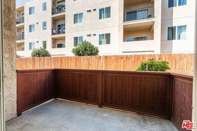 13632 Valerio Street 4, Los Angeles, CA 91405