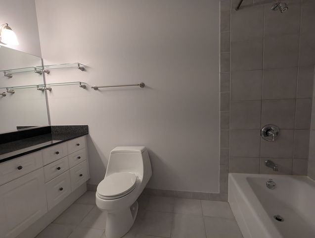 512 N Mcclurg Court 5502, Chicago, IL 60611