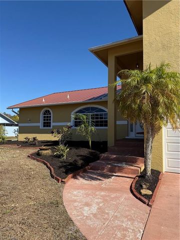 17236 Castleview DR, North Fort Myers, FL 33917