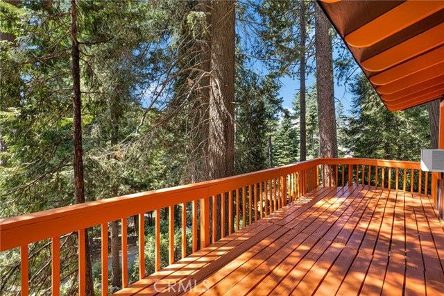 739 Lake Drive, Lake Arrowhead, CA 92385