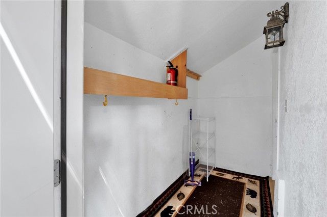 739 Lake Drive, Lake Arrowhead, CA 92385