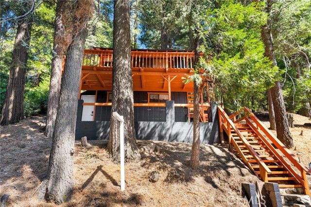 739 Lake Drive, Lake Arrowhead, CA 92385