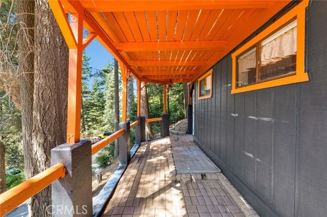 739 Lake Drive, Lake Arrowhead, CA 92385