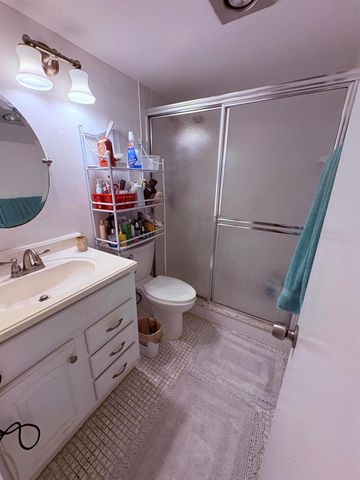 7 Lyndhurst A, Deerfield Beach, FL 33442