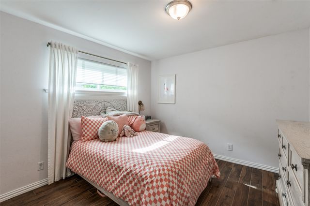 3208 Whitehall Drive, Dallas, TX 75229