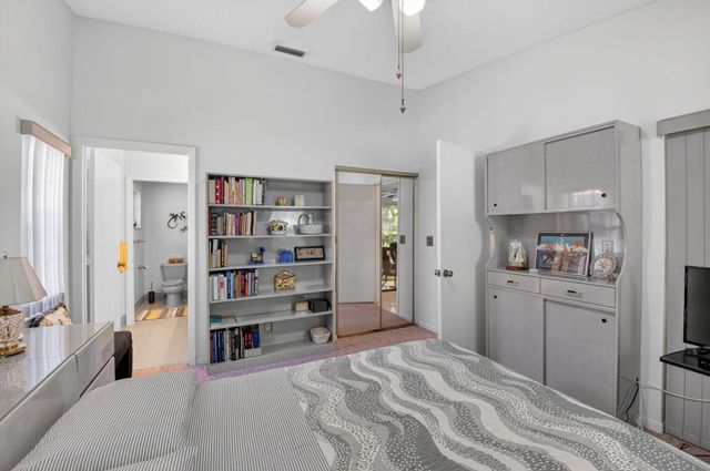 8491 Leeway Lane, Boynton Beach, FL 33436