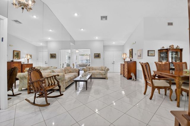 8491 Leeway Lane, Boynton Beach, FL 33436