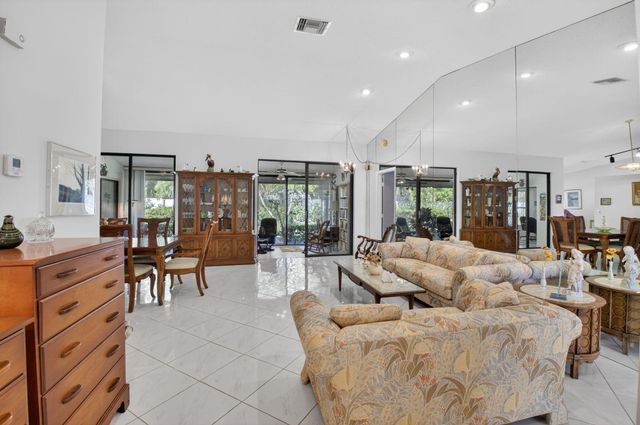 8491 Leeway Lane, Boynton Beach, FL 33436