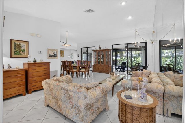 8491 Leeway Lane, Boynton Beach, FL 33436