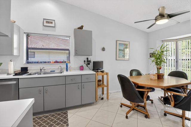 8491 Leeway Lane, Boynton Beach, FL 33436