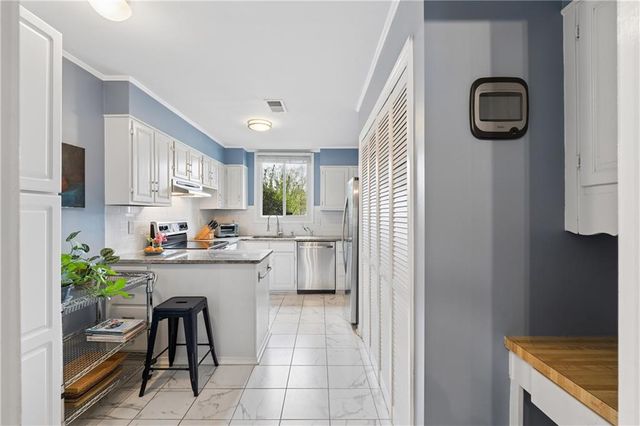 4246 D Youville Trace, Atlanta, GA 30341