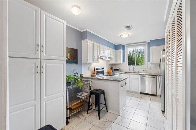 4246 D Youville Trace, Atlanta, GA 30341