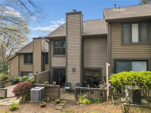 4246 D Youville Trace, Atlanta, GA 30341