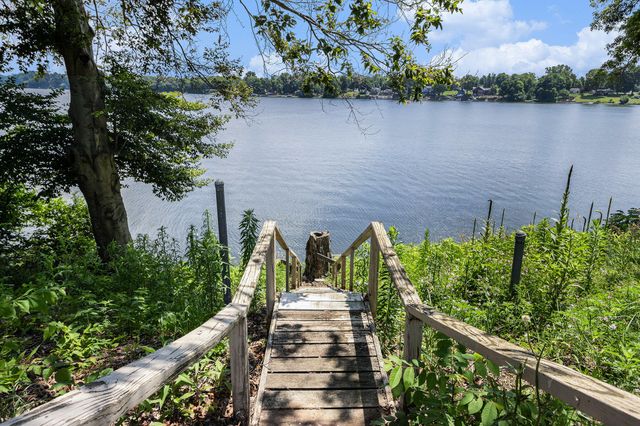 1332 Cherokee Drive, Union City, MI 49094