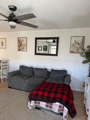 589 Horseshoe Trail SE, Albuquerque, NM 87123