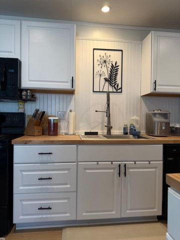 589 Horseshoe Trail SE, Albuquerque, NM 87123