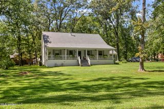 584 Cherry Rose Lane, Canton, MS 39046