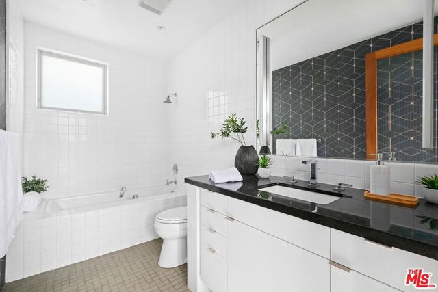 216 GRAND, Venice, CA 90291